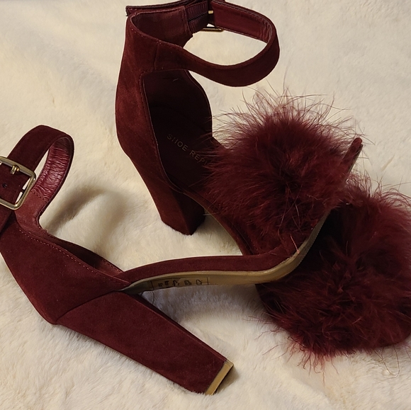 Womens Heels - Picture 4 of 4